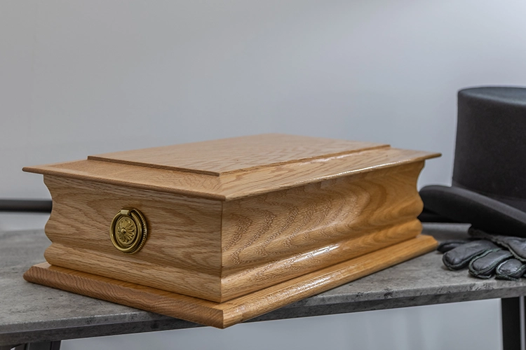Coffins, Caskets & Personalisation